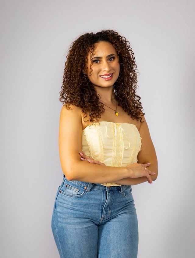 Tiffany — photo 9 of 9