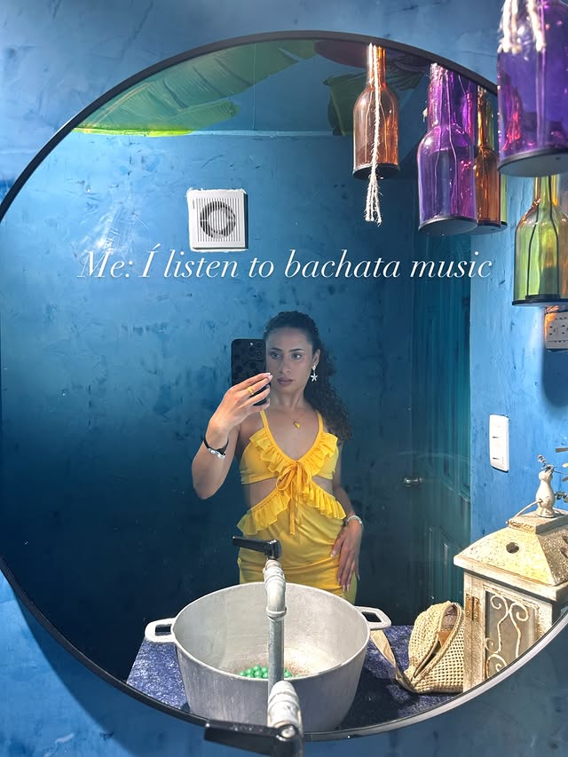 Tiffany — photo 5 of 9